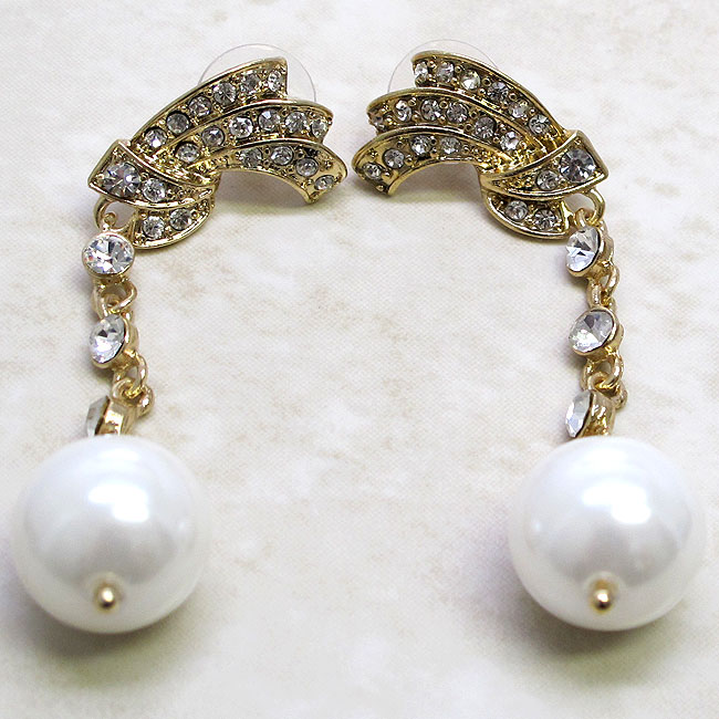 COOL DESIGN DANGLE SIM. PEARL CRYSTAL EARRINGS S2708